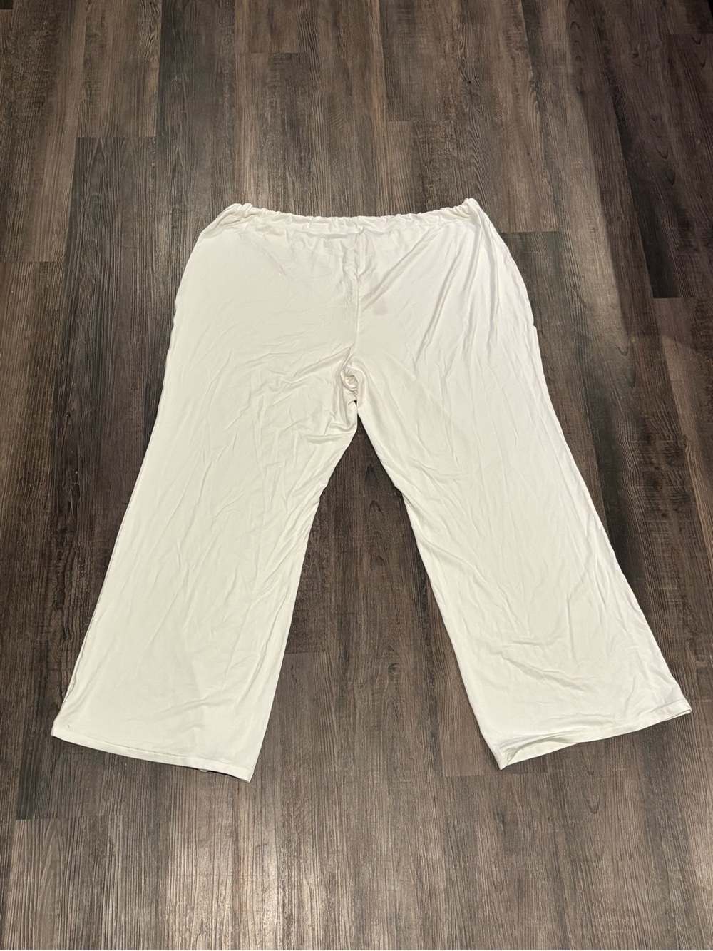 SKIMS White Wide-Leg Lounge Pants with Elastic Waist - Picture 2 of 4